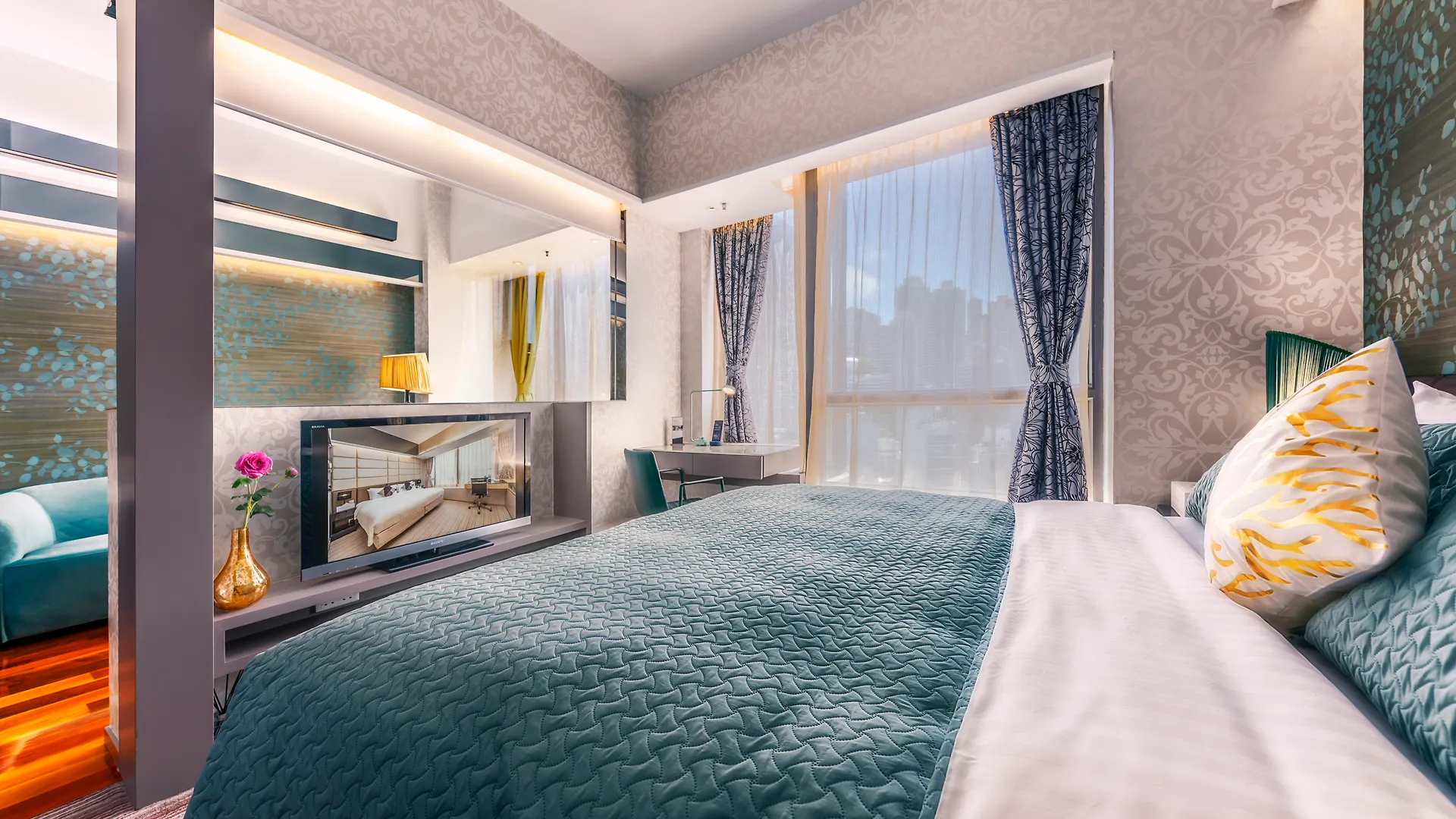 The Mercer Hong Kong Hotel