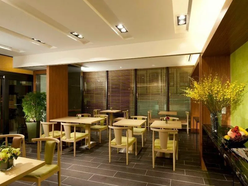 The Mercer Hong Kong 4*,  China