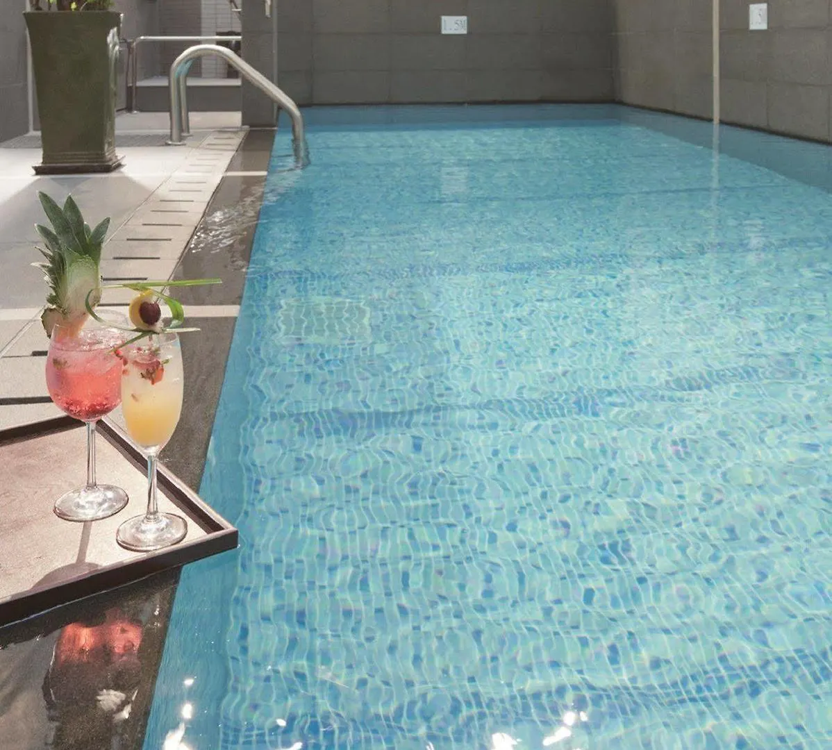 Hotel The Mercer Hong Kong
