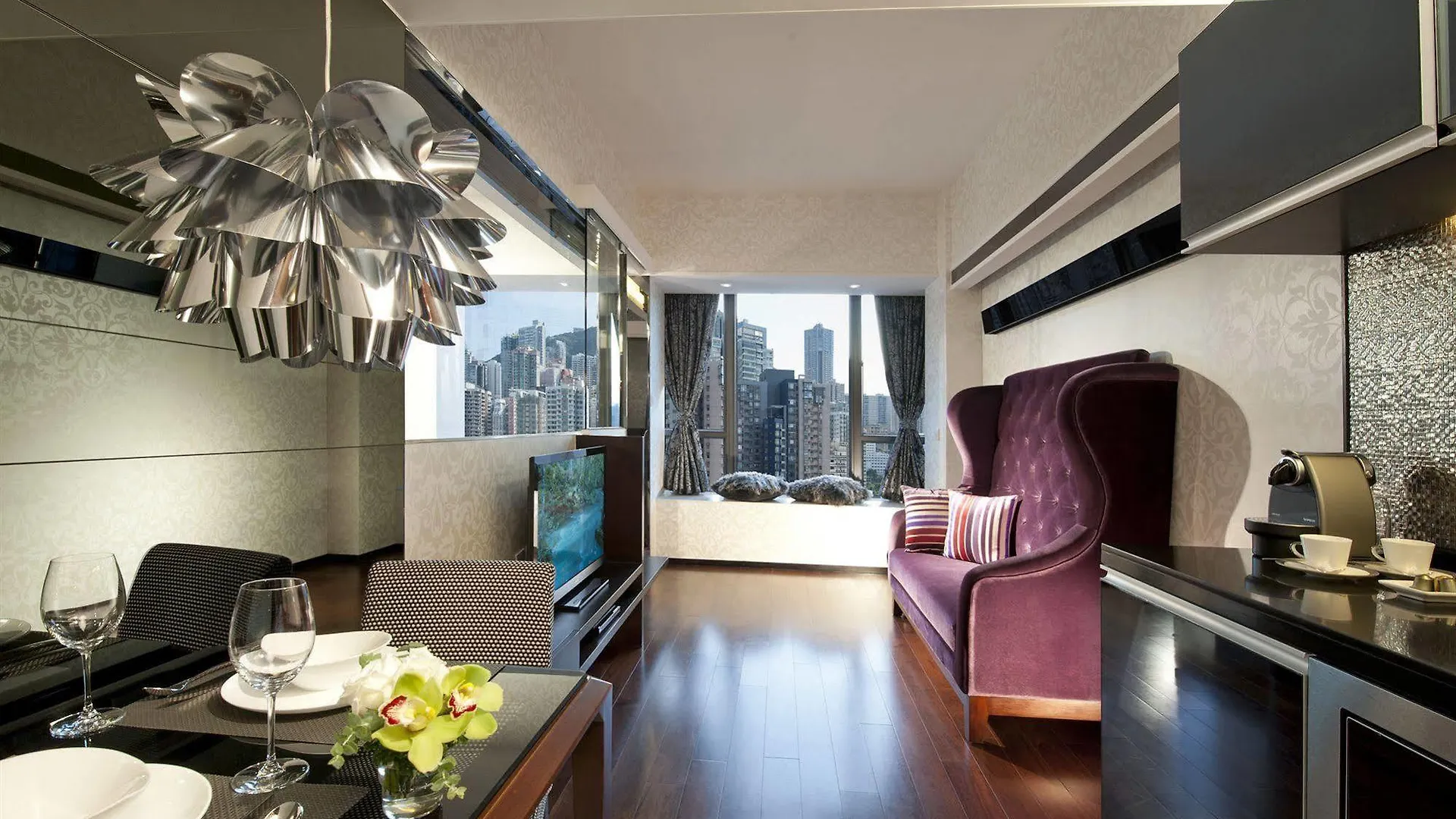 Hotel The Mercer Hong Kong