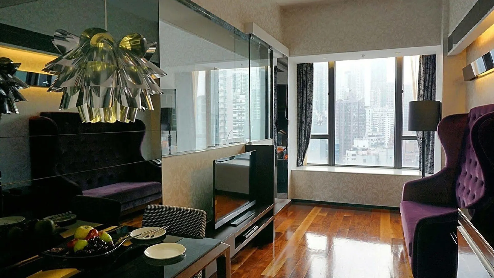 The Mercer Hong Kong 4*,